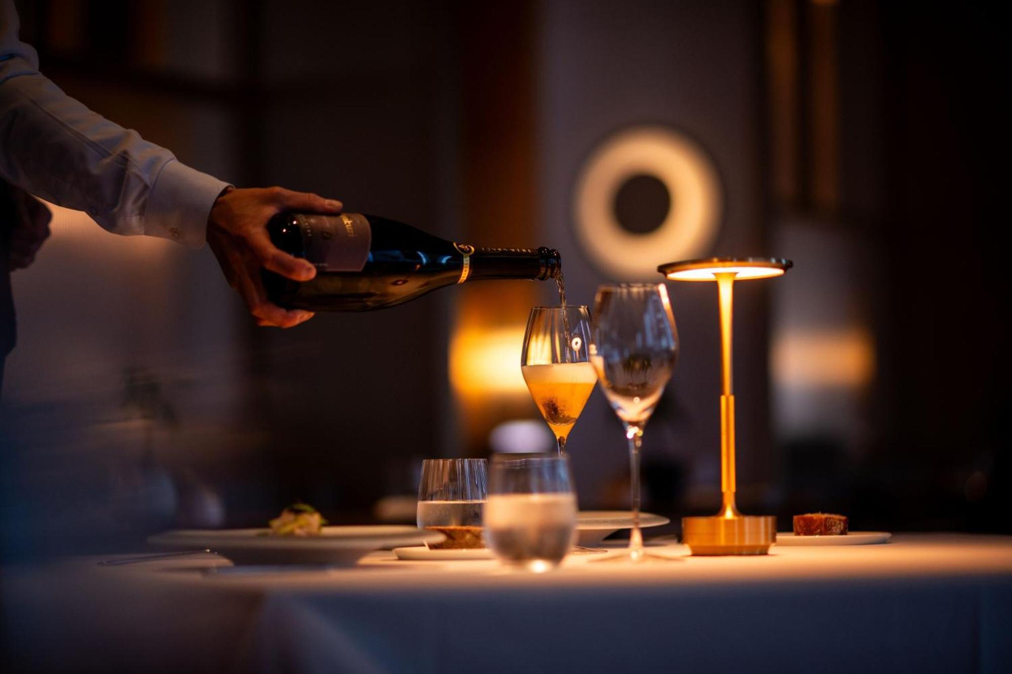 Hotel The Ritz-carlton Fukuoka 5*